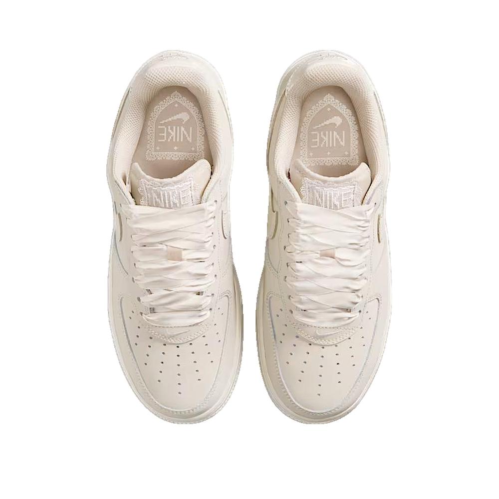 Baskets Air Force 1 Retro Premium - Beige