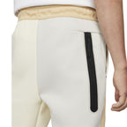 Pantalon De Survêtement Nike Tech Fleece - Beige - Homme - Nike2 - The Bradery