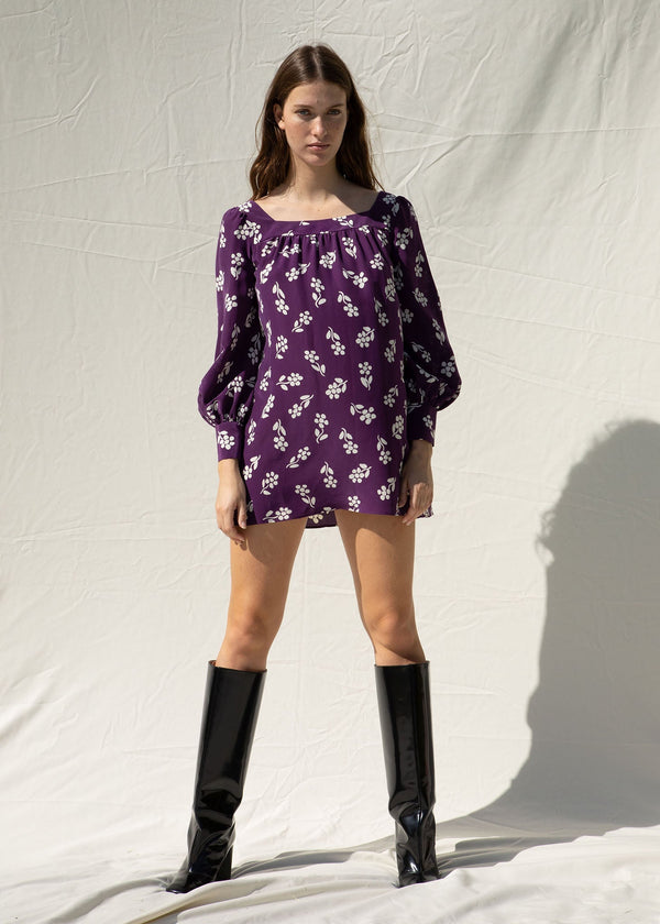 Robe Ava 1