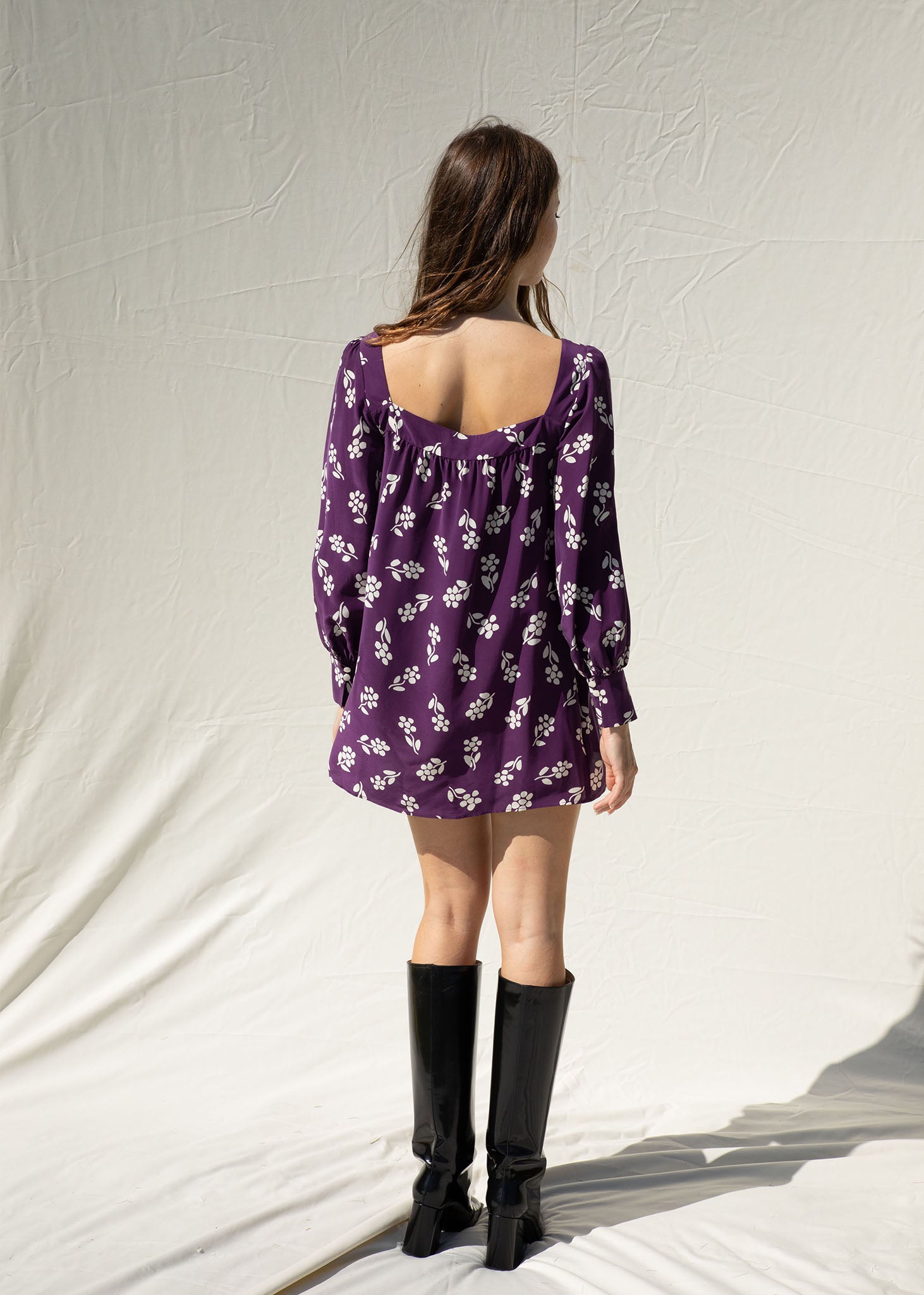 Robe Ava 1