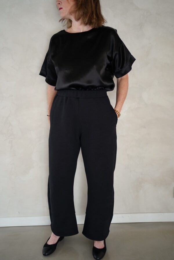 Haut Couture - Satin Black