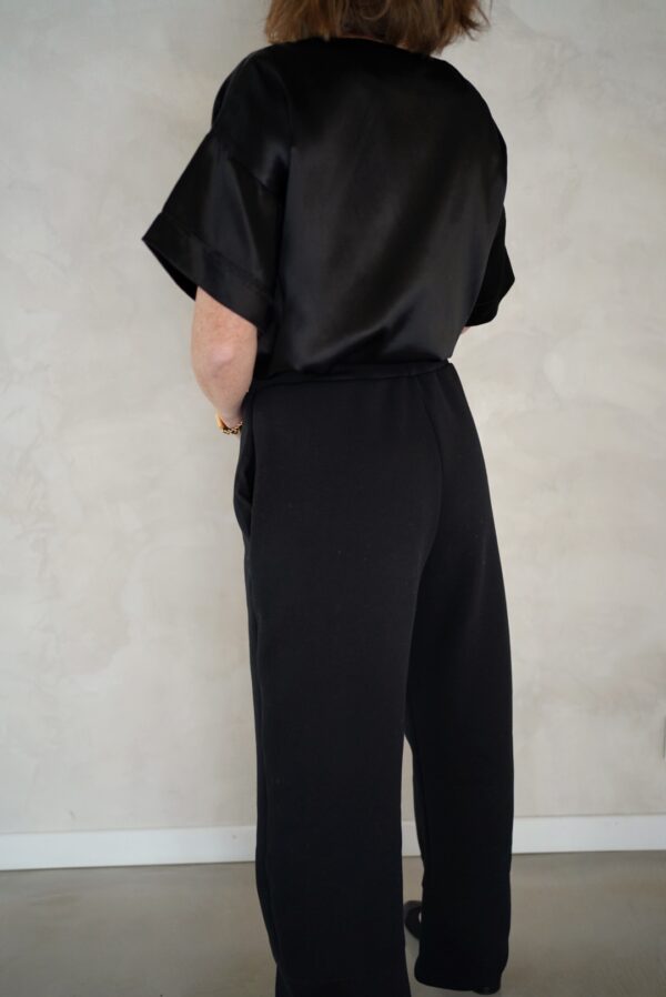 Haut Couture - Satin Black