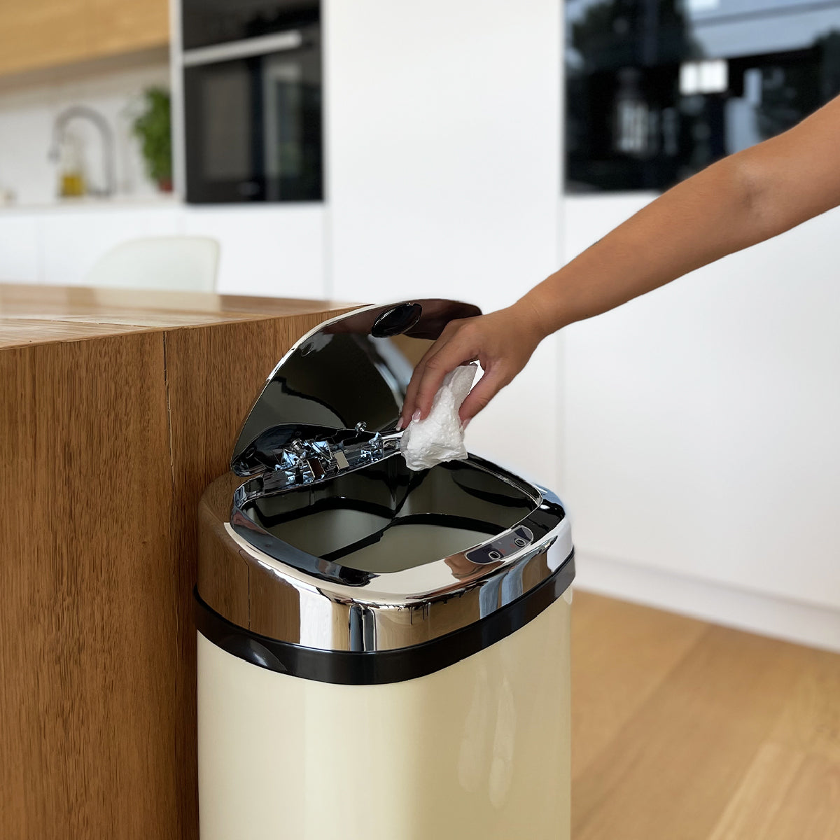 Poubelle Automatique Inox Largo - 42L - Beige