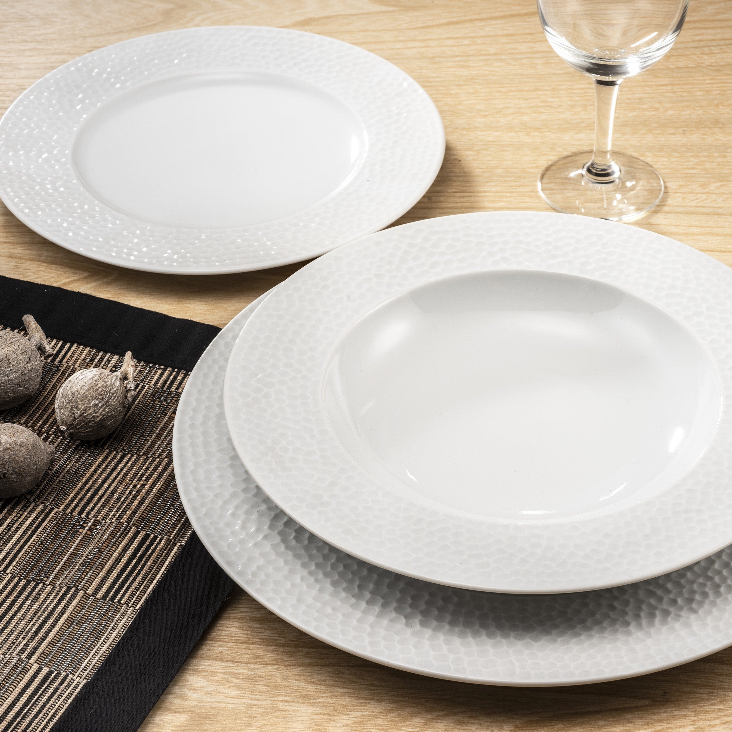 Urban - 6 Assiettes Plates - Porcelaine - Blanc