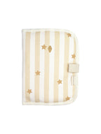 protège-carnet-de-santé-motif-rayure-etoile-beige-milinane