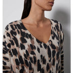 Pull Leo - Painting - Beige - Chine - NOTSHY - The Bradery