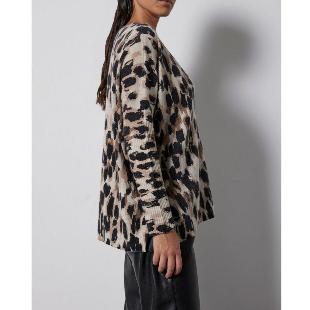 Pull Leo - Painting - Beige - Chine - NOTSHY - The Bradery