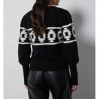 Pull - Masha - Noir - NOTSHY - The Bradery