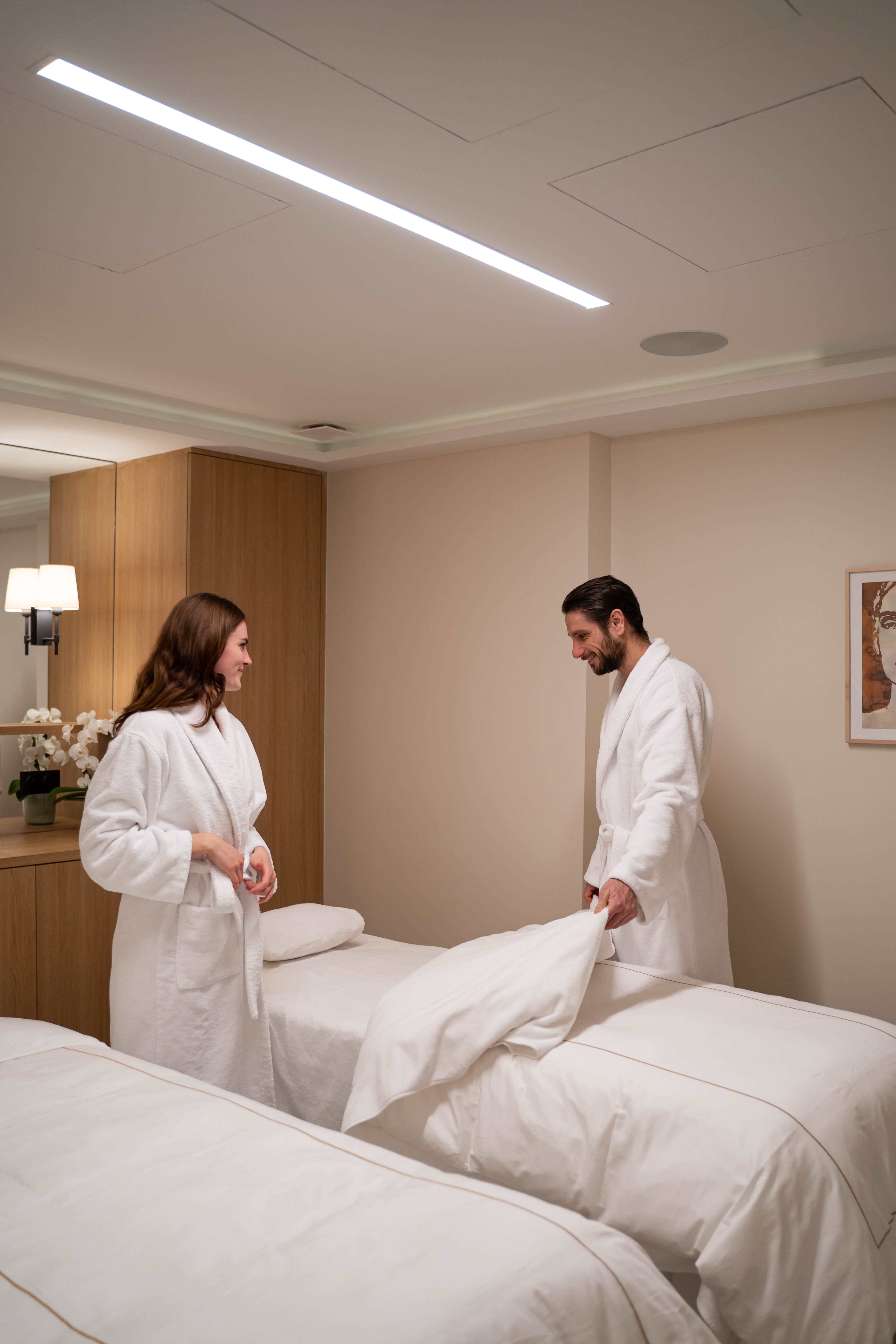 Spa Black Door Paris 8 - Massage Au Choix 1H et Accès Au Spa 1H (1 Personne)