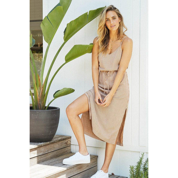 Robe Hastings - Desert Prêt-A-Porter Rhythm