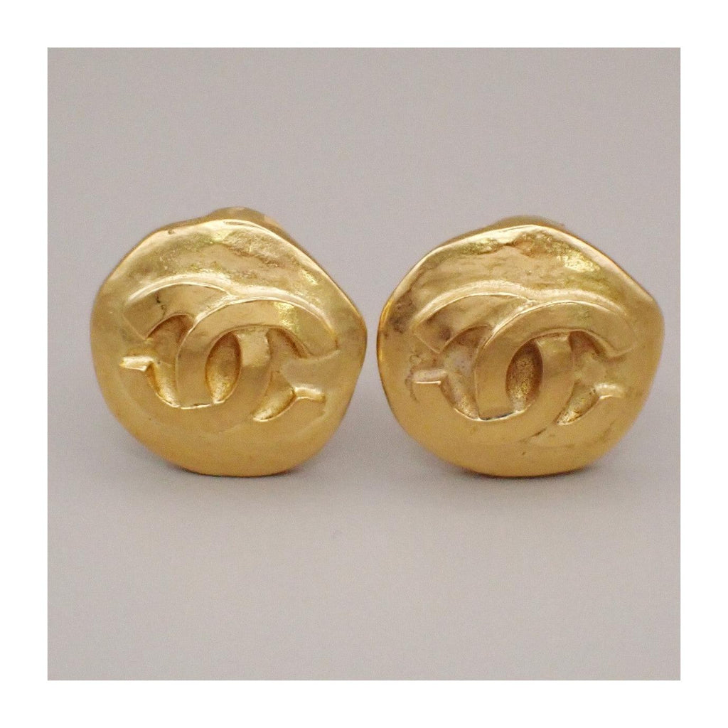 Chanel Vintage CC Round Clip-On Earrings Metal Small