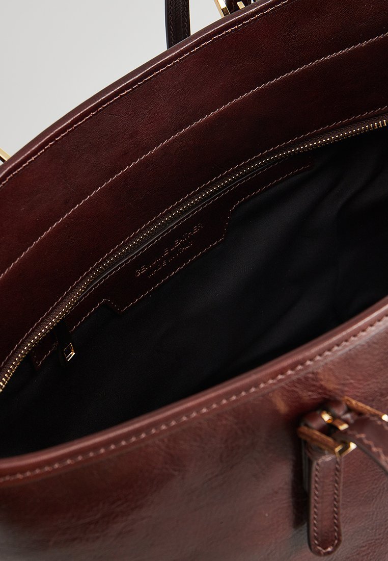 Sac Porte Epaule Jesy - Chocolat - Christian Laurier - The Bradery