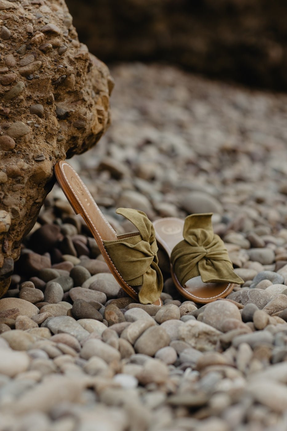 Sandales Alba - Olive - White Sun* - The Bradery