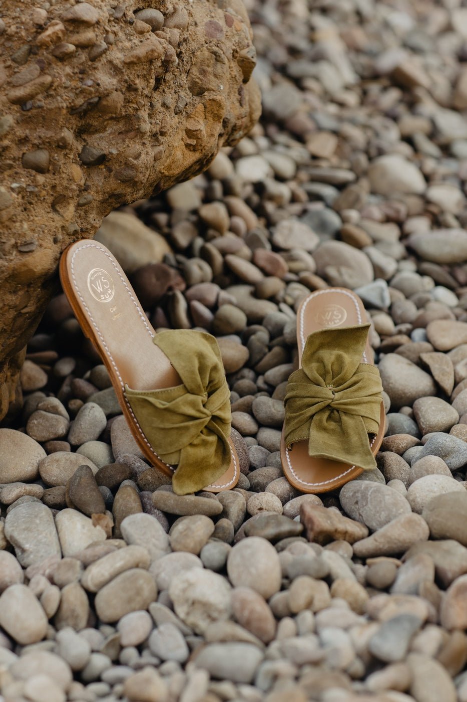 Sandales Alba - Olive - White Sun* - The Bradery