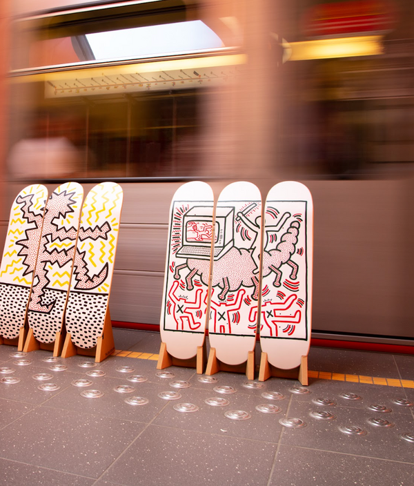Keith Haring - Centipede