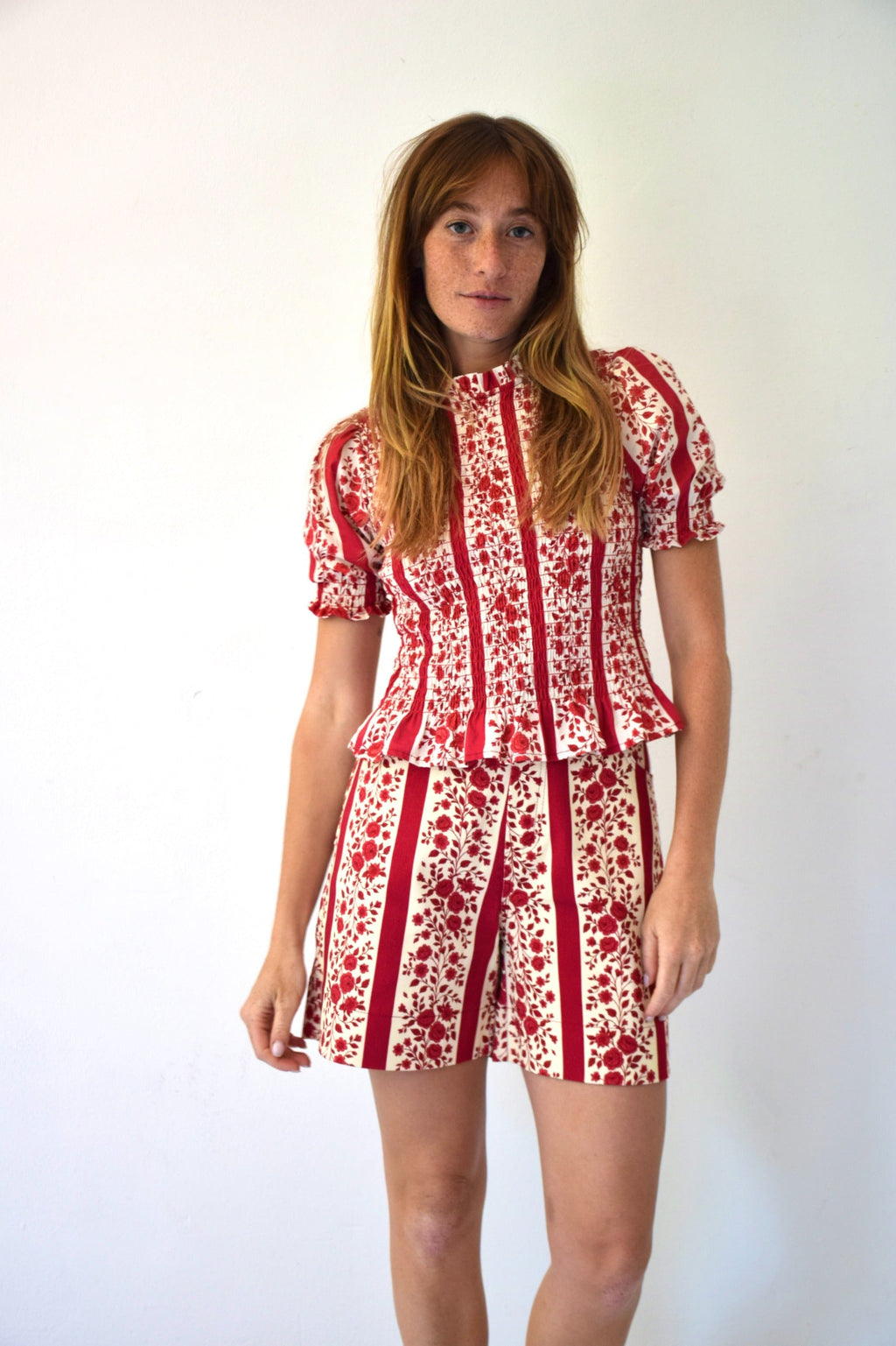 Short Gala Fleurs Rouge