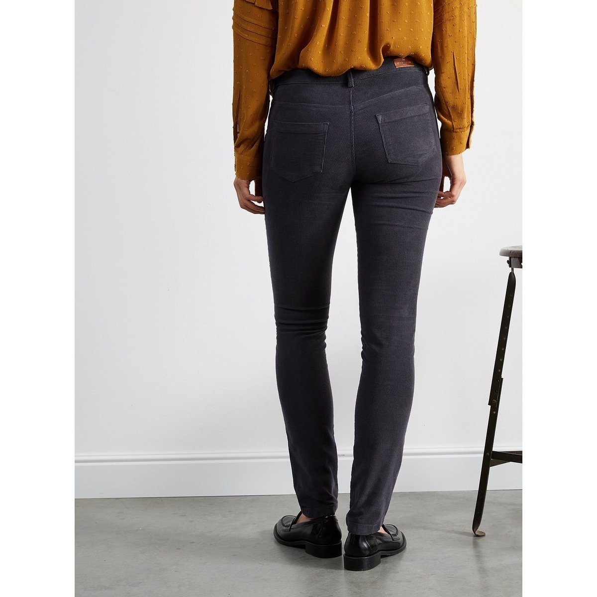 Slim En Velours Milleraies - Gris Fumé - Femme JEANS, PANTALONS ET SHORTS Cyrillus
