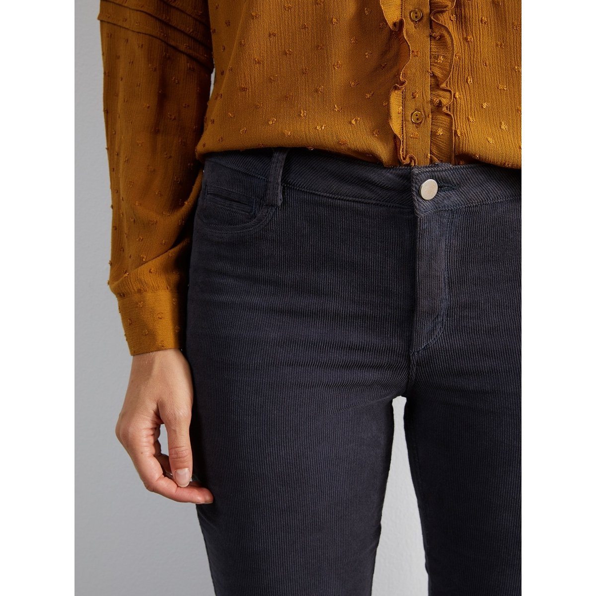 Slim En Velours Milleraies - Gris Fumé - Femme JEANS, PANTALONS ET SHORTS Cyrillus