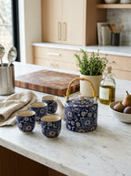Pechino - Théière Avec Anse En Bambou Et 4 Tasses ; Décoration Bleue - Céramique