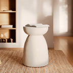 table d appoint ronde capri en beton blanc style grece epure minimaliste