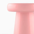 table d appoint rose bonbon ronde en metal anouk