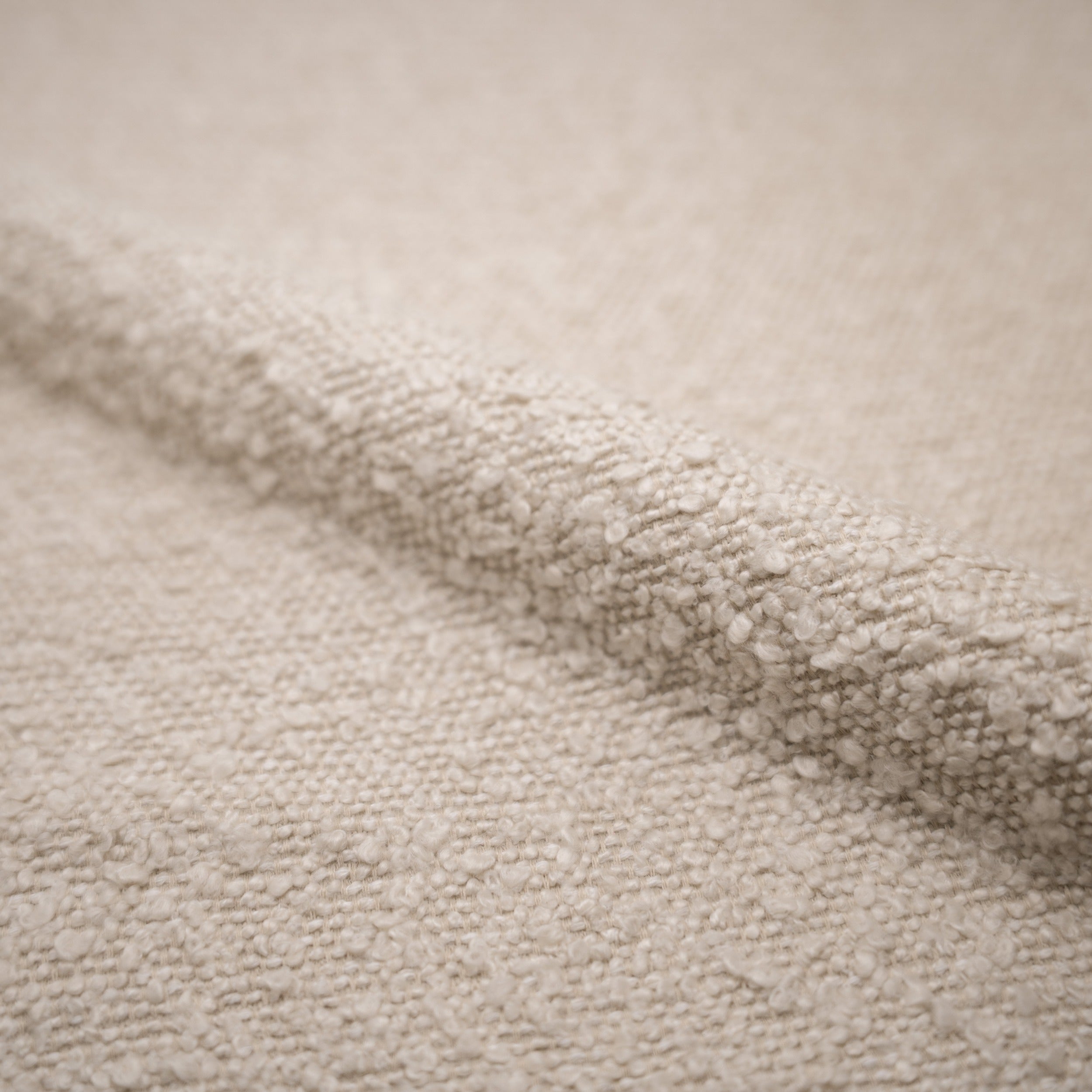 tissu boucle beige chaise iris lot 2