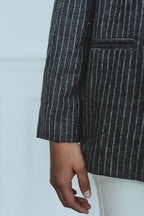 Veste Ava Rayure Anthracite - Saaj Paris - The Bradery