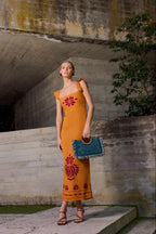 Robe Samira Caldera