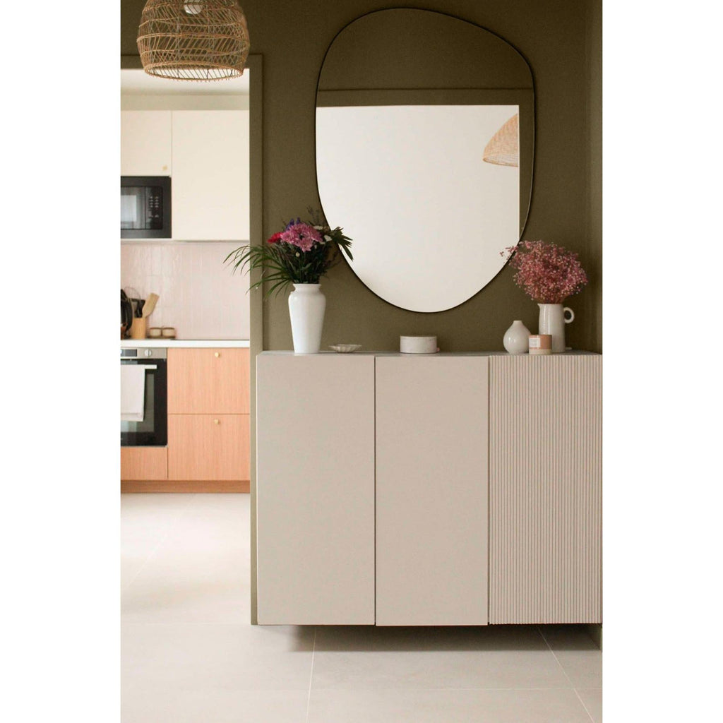 Inspiration déco : ambiance 1 avec la peinture Sleepy olive - teinte vert olive clair || @decohomeby_l