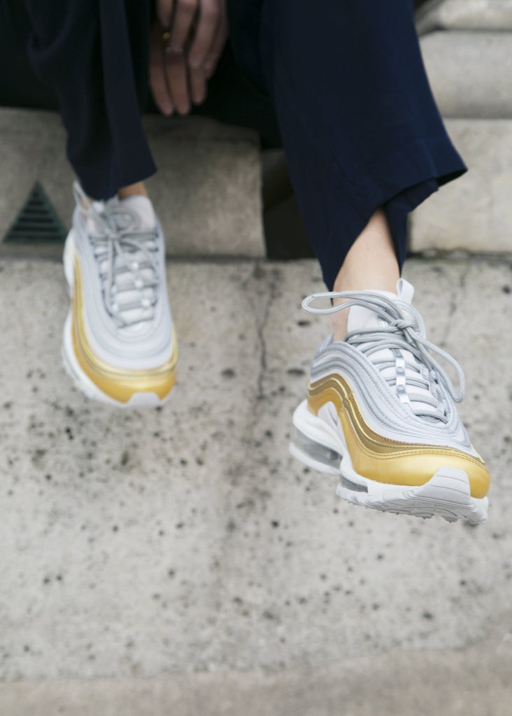 W Air Max 97 - Femme - Gris - Nike2 - The Bradery