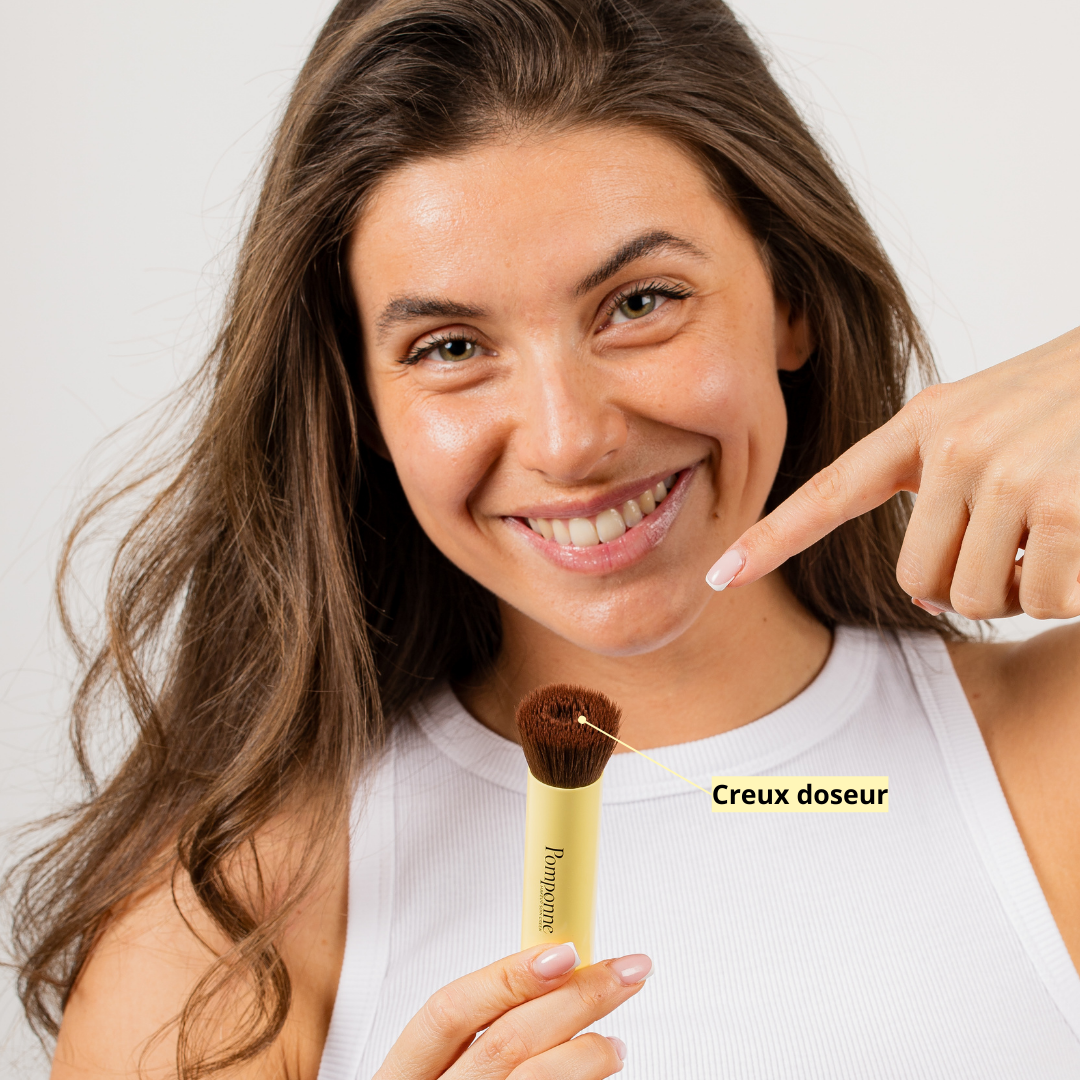Trio • Bb Crème Spf20 + Pinceau À Creux + Bronzer